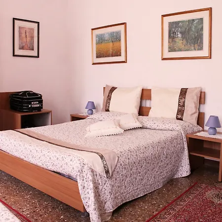 Angelo Guest house *